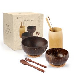 A sustainable dinner set made of natural materials, including a round, tall bowl, a smaller bowl, and wooden utensils. The set is designed for eco-friendly dining.