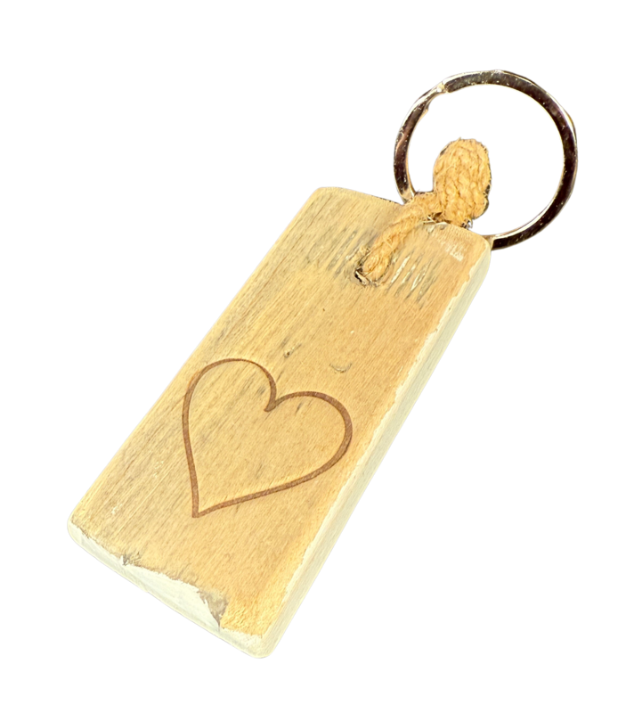 keyhanger old dutch flat HEART