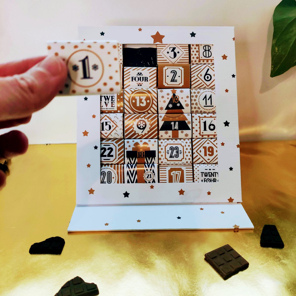 CALENDRIER DE L'AVENT / CHOCOLATS DE NOEL