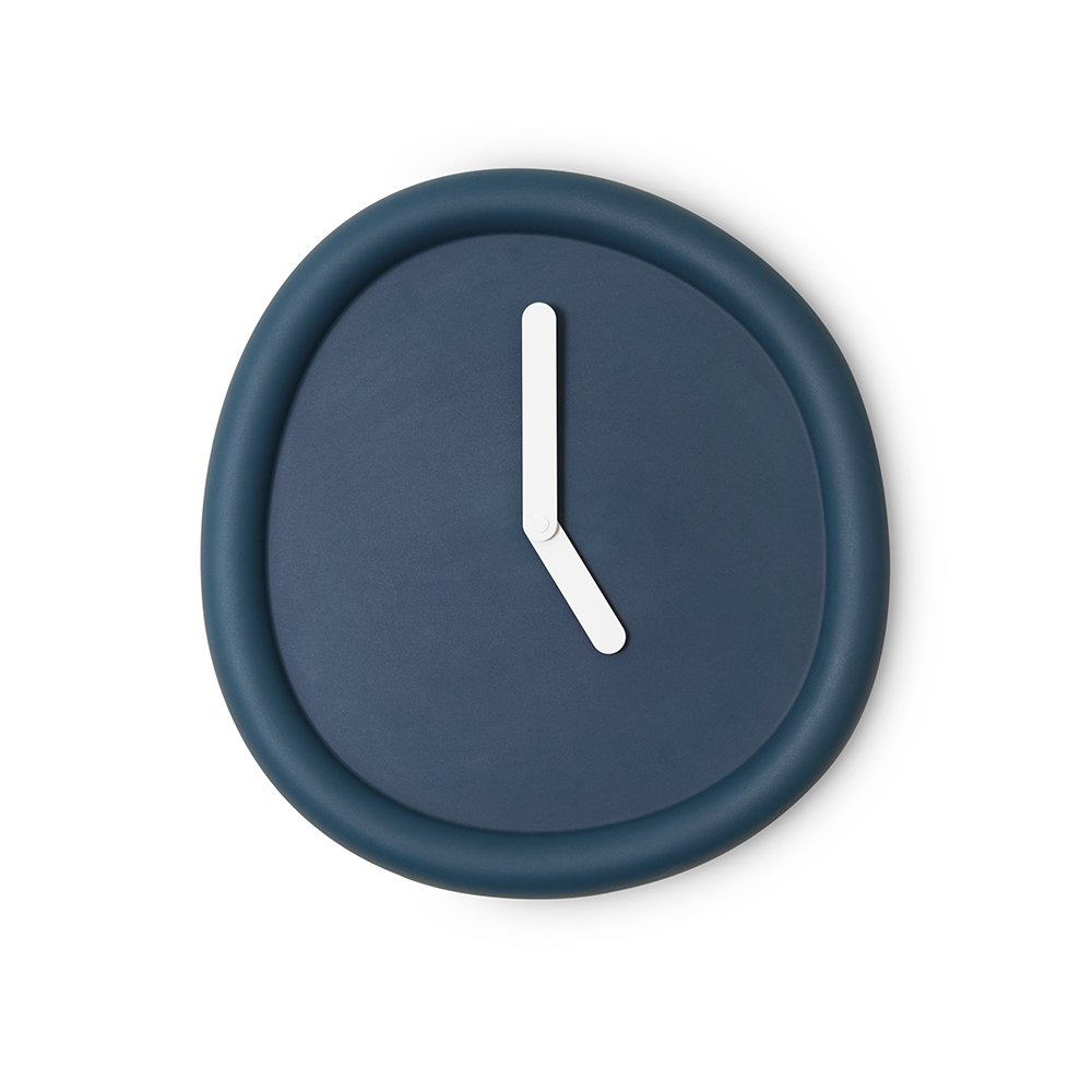 ROUND CLOCK