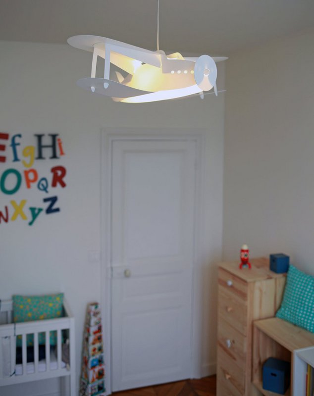 WHITE AIRPLANE CHILDREN'S HANGING LAMP