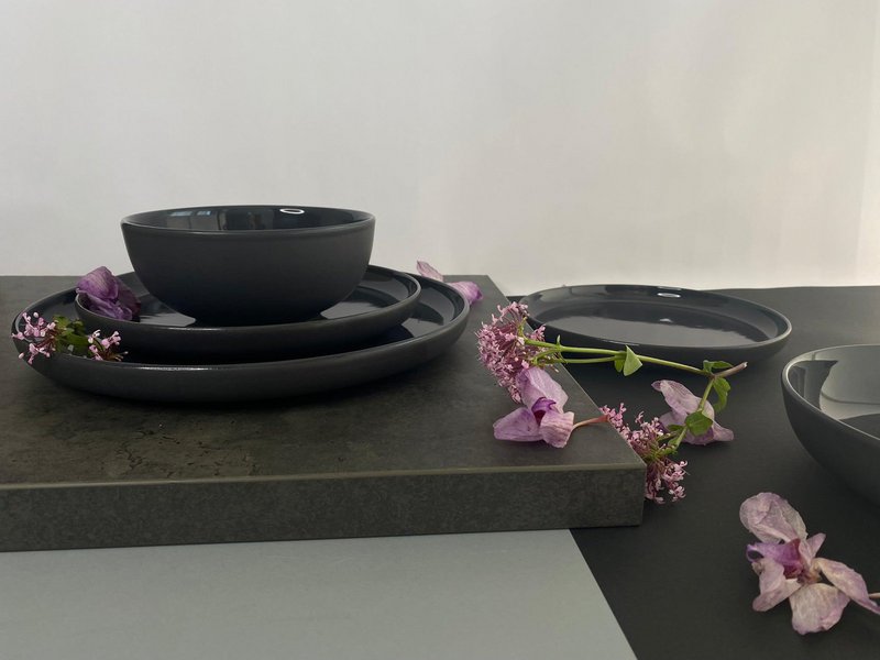 Elements Fossil Grey Dessert Plate