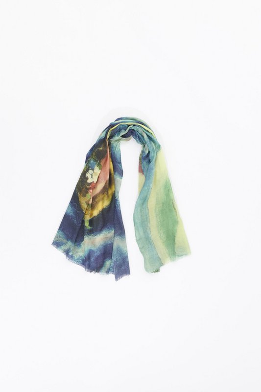 Scarf Wool/Silk - Otra Cosa - Woman on Blue - 4736