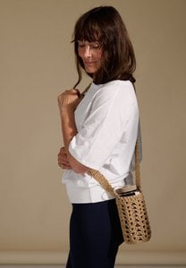 crochet bottle holder