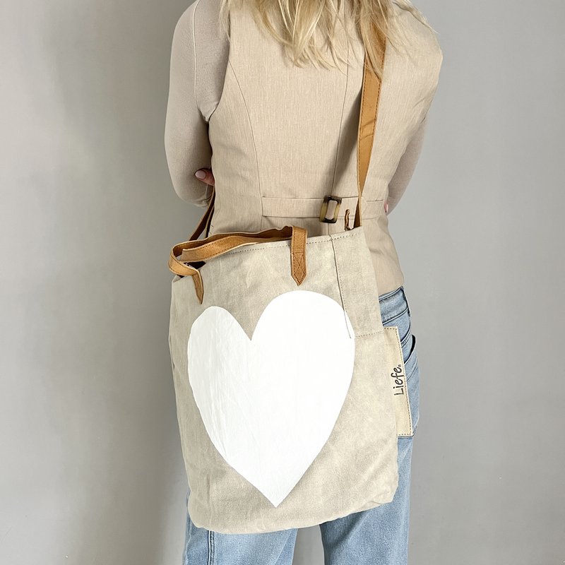 BucketBag heart white  (vintage light canvas) NEW