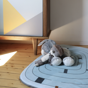 Living area rug L Laby
