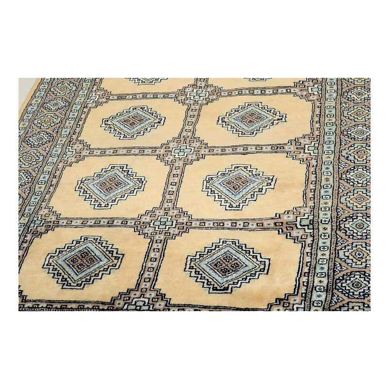 Alfombra de interior calcárea anudada a mano de Bukhara