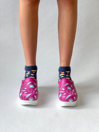Care fuchsia airmeds clogs