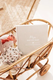 Fyllbooks Libro per bambini Il mio primo anno - Lino Beige