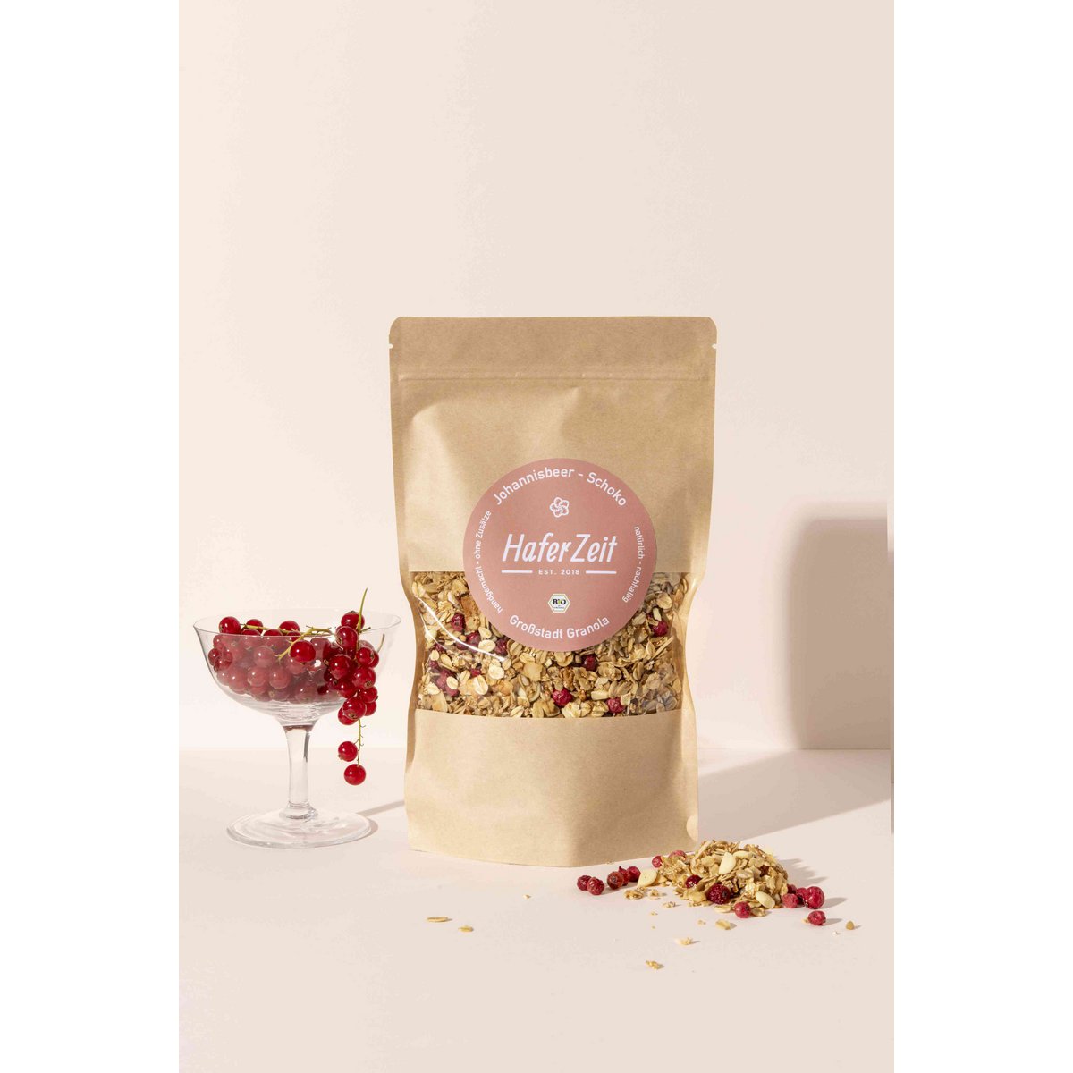 Økologisk solbær chokolade granola