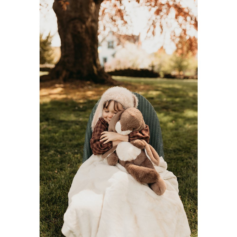 Przytulanka Bunnies By The Bay Floppy Nibble Rabbit Caramel 44cm