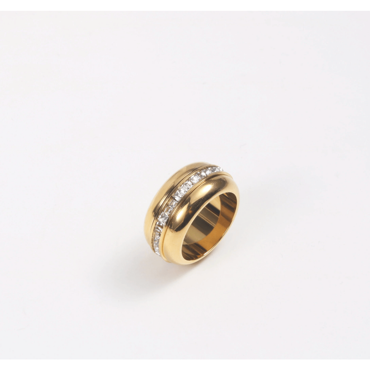 Romane - Wide Crystal Plain Gold Band