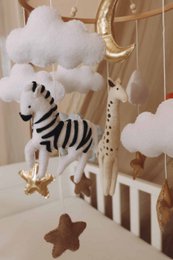 Håndlavet Safari Muziekmobiel - Boxmobiel - babymobil - mobil wickeltisch