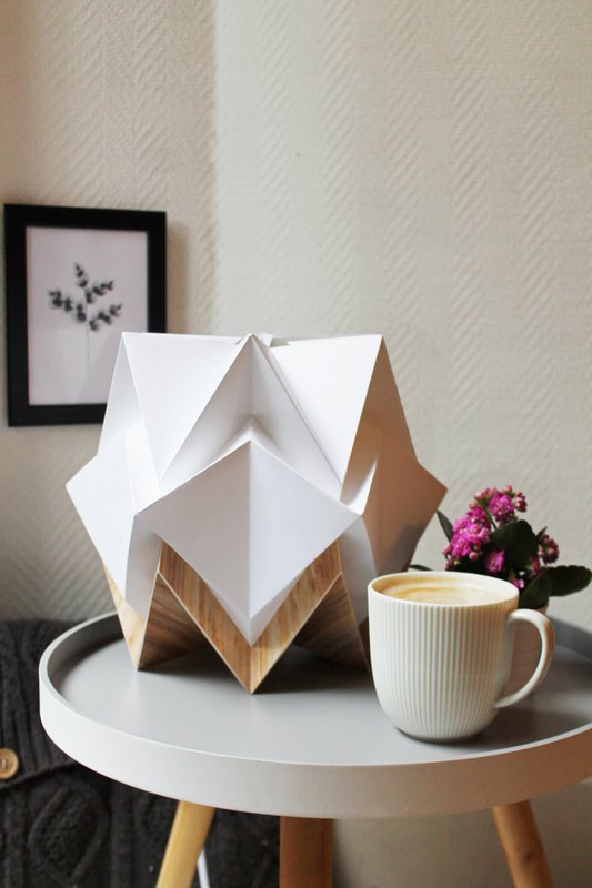 Lampada da Tavolo Origami in EcoLegno e Carta - misura S