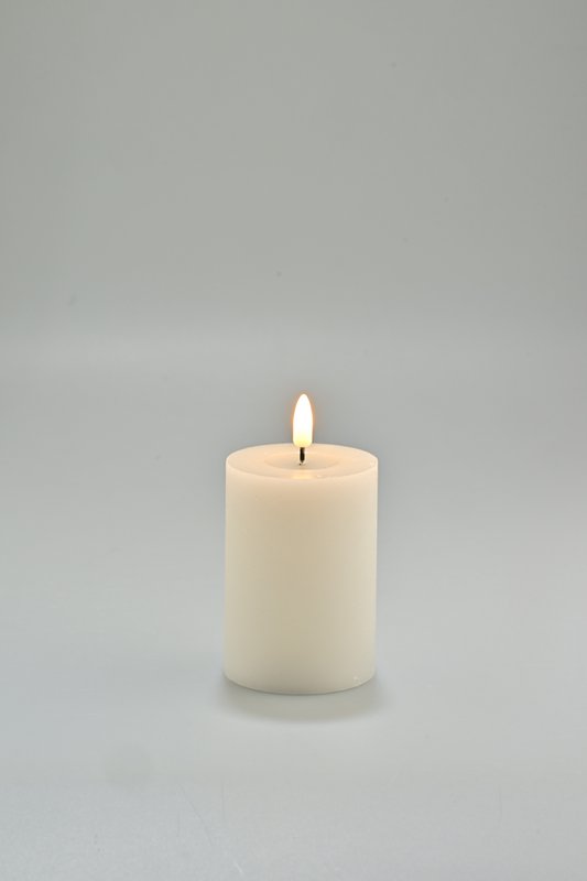 Candela LED bianca con timer e specchio in cera