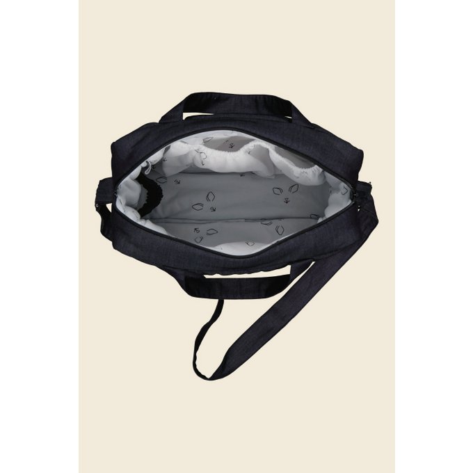 Matte Mini-Wickeltasche