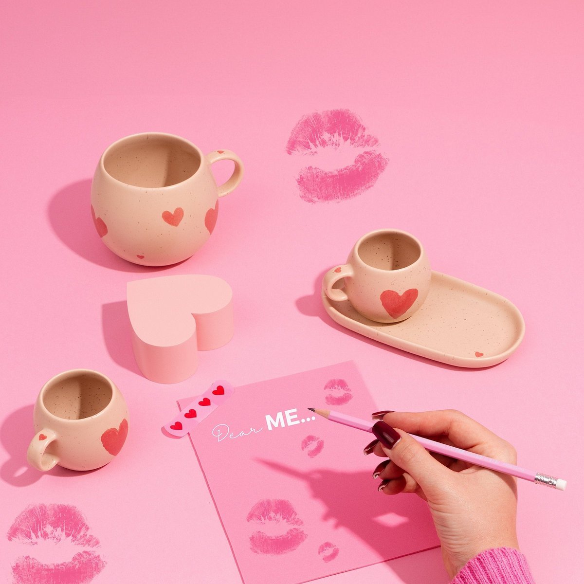 Cozy Hearts Stoneware Ball Mug 500ml Limited Edition