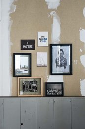 Photo Frame Wood Black A4 28x40x4cm