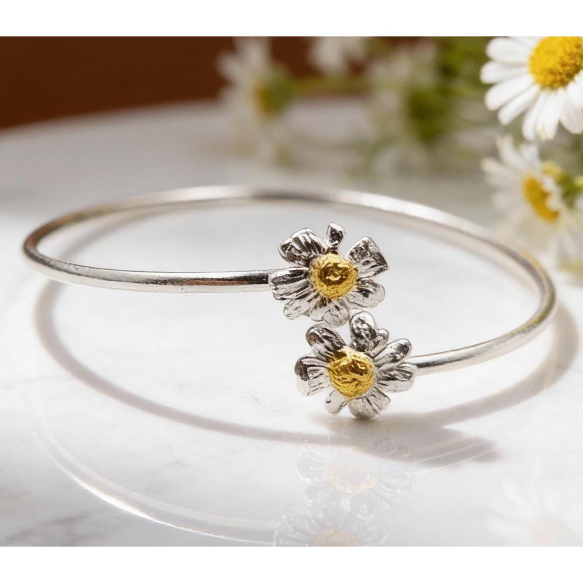 Gold Chamomile Flower Bracelet, Handmade Minimalist Jewelry, Organic Forest Cuff, Boho Gift for Protection, Sterling Silver 925