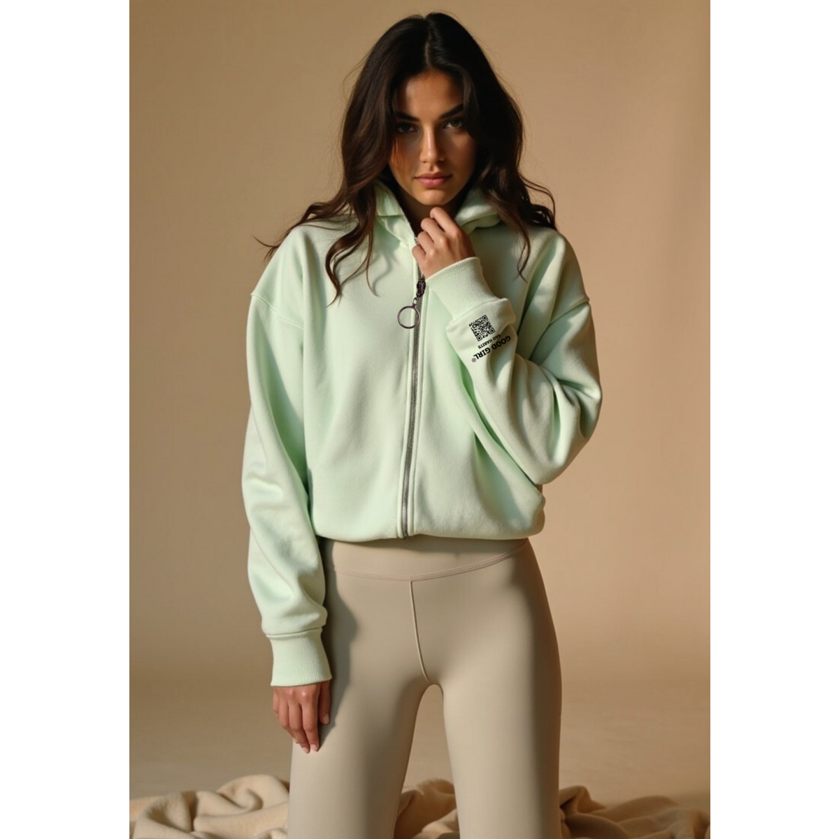 Hoodie mit Reißverschluss "GGBH" - Beige