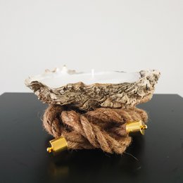 Oyster candle with oyster rope in gift box