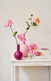 Vase Metal Small Bright Pink 15x26cm