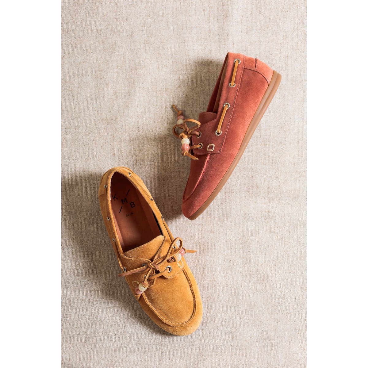 KAI BEADS COGNAC – Bootschoenen met harskralen