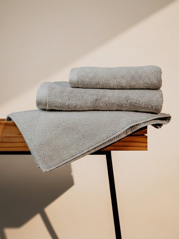 Pamukia GOTS Organic Cotton Bathroom Set for One – Towel, Bath Towel & Bath Mat | Essence Collection