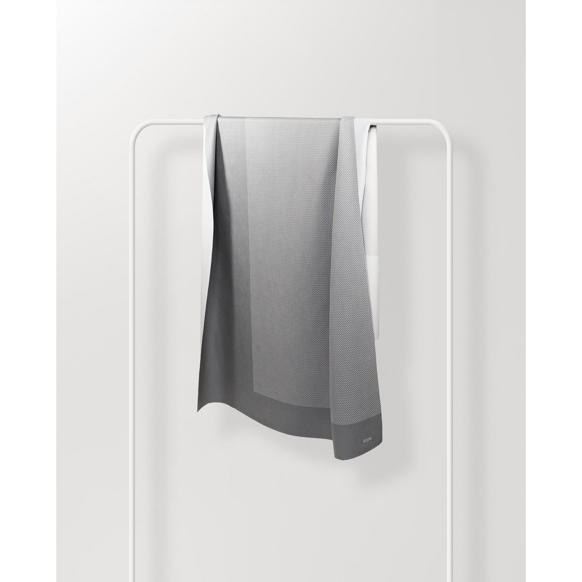 Asciugamani grigio carbone di base