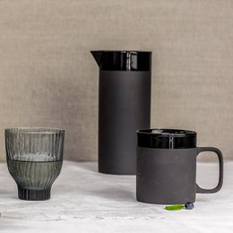 Jarra de agua Cyl cer mat con banda negra 1000ml 8,5x20cm