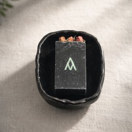 SKIN DETOX NATURAL SOAP ROSE & CHARCOAL