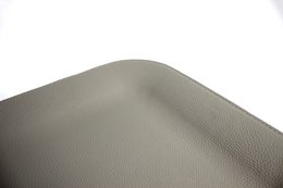 Tablette plate en cuir synthétique taupe gris brun lisse en cuir optique 33x25 cm