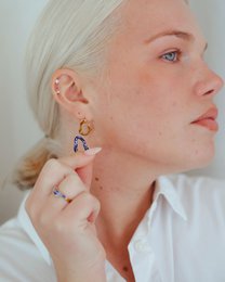 Boucles d'oreilles 2-en-1 Varia en émail (mini) — Bleu et doré