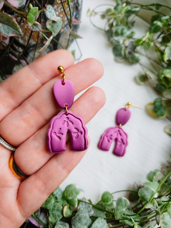 Boucles d'oreilles violettes avec effet ombré