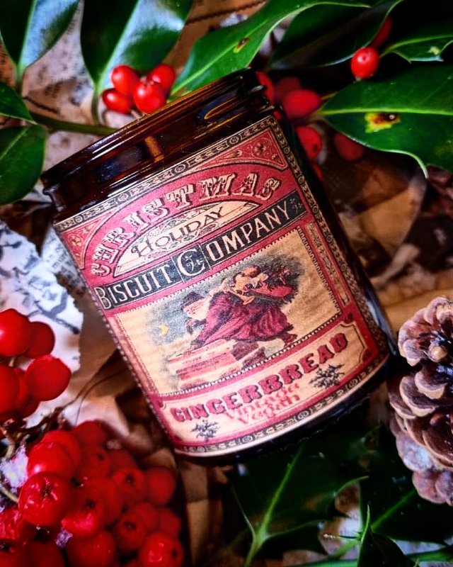 Gingerbread Christmas Candle Vintage Vegan