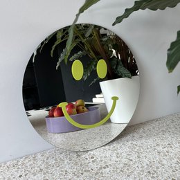 Det store æblegrønne smil
