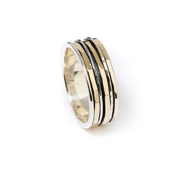 Elegant gold and silver wedding ring with multiple bands for a classic and sophisticated look.