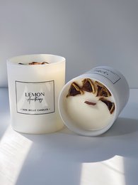 Lemon aromatherapy candle