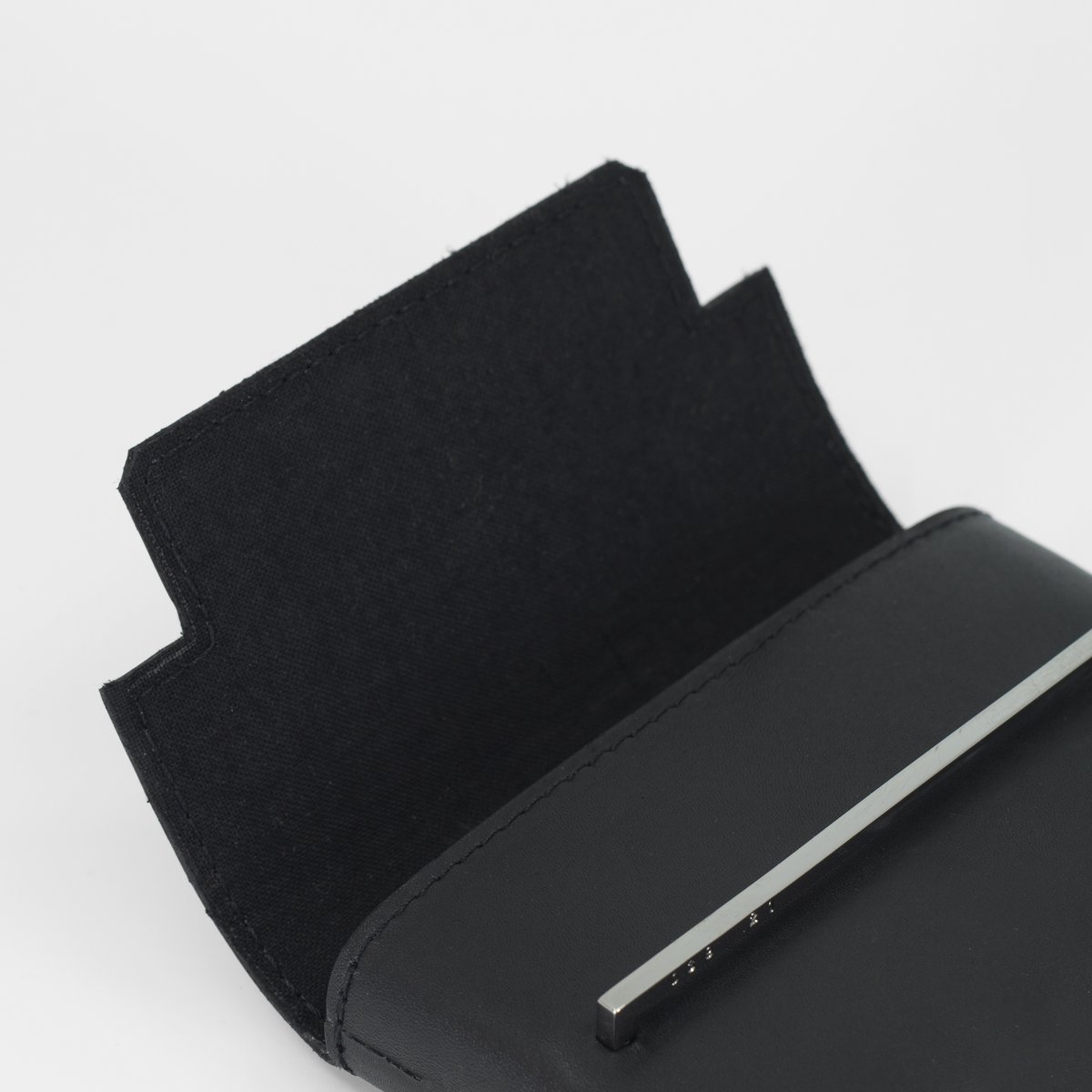 FRAME møntpung - sort rhodium