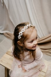 Diadem bronze flower