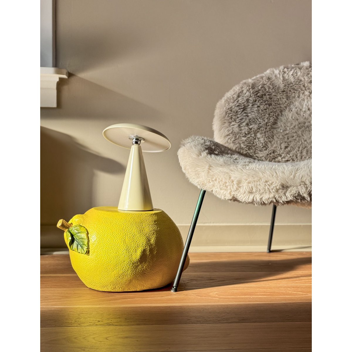 Lemon side table/stool