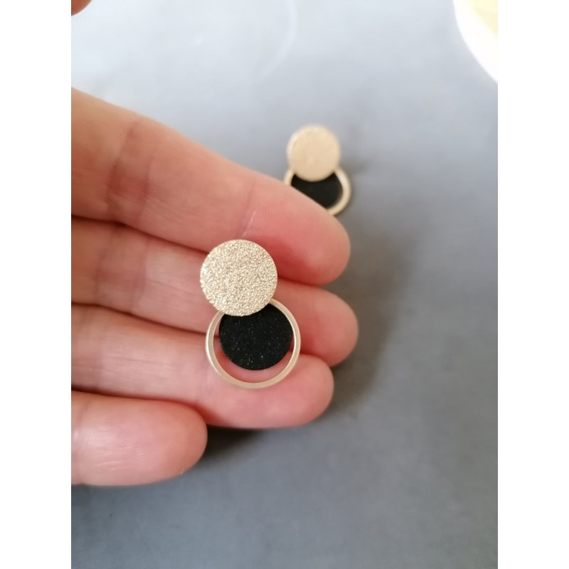 Thea (gold-black)