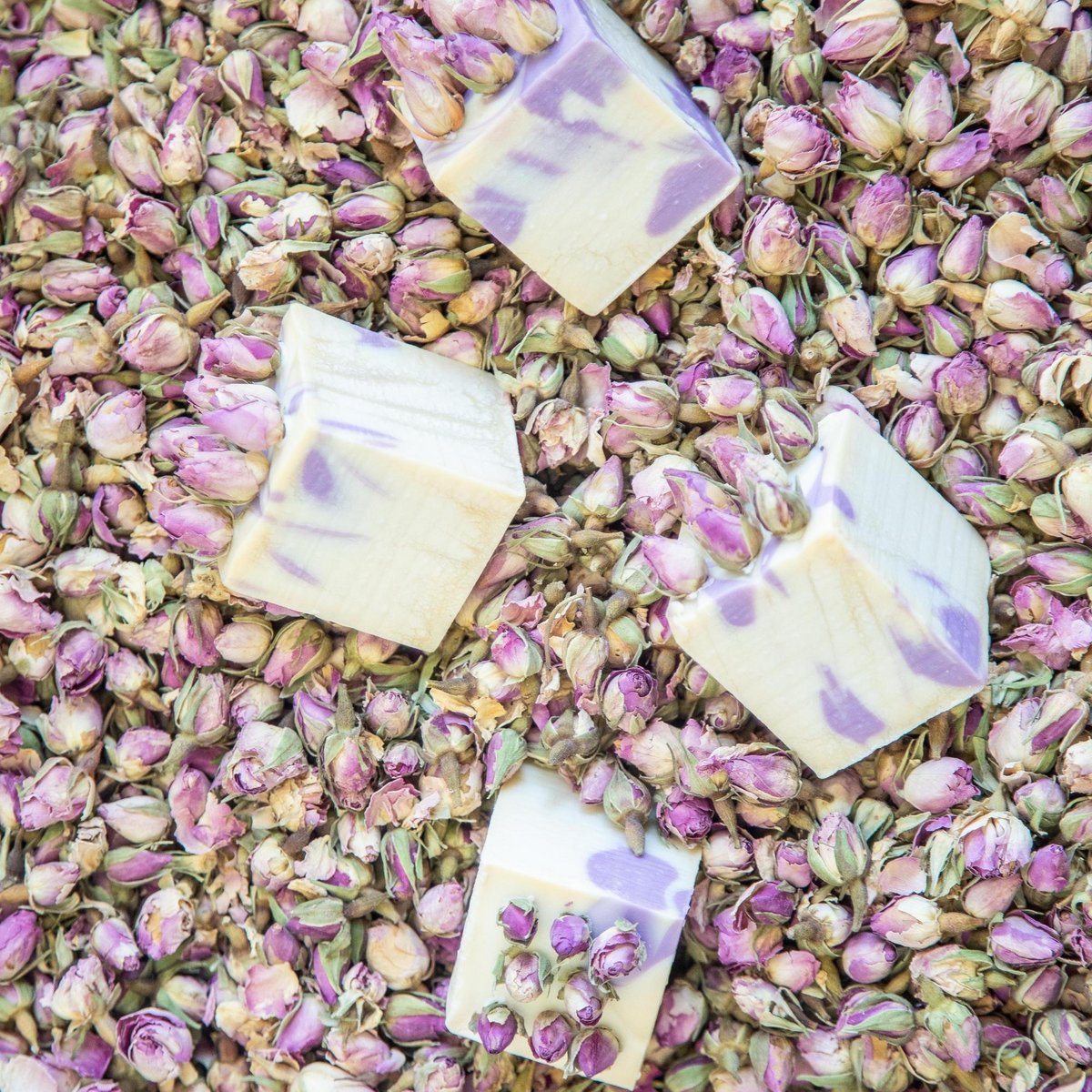 Savon artisanal Tradition Rose - Boutons de roses