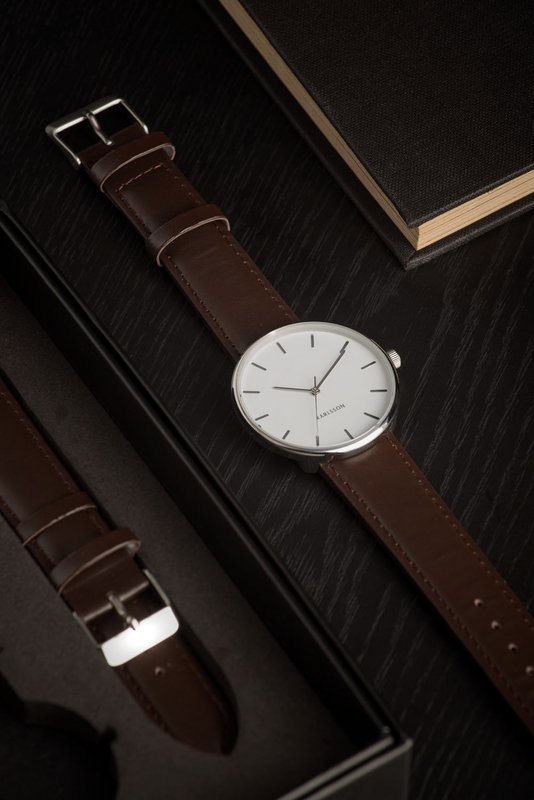 „Minimal Steel“ ansehen
