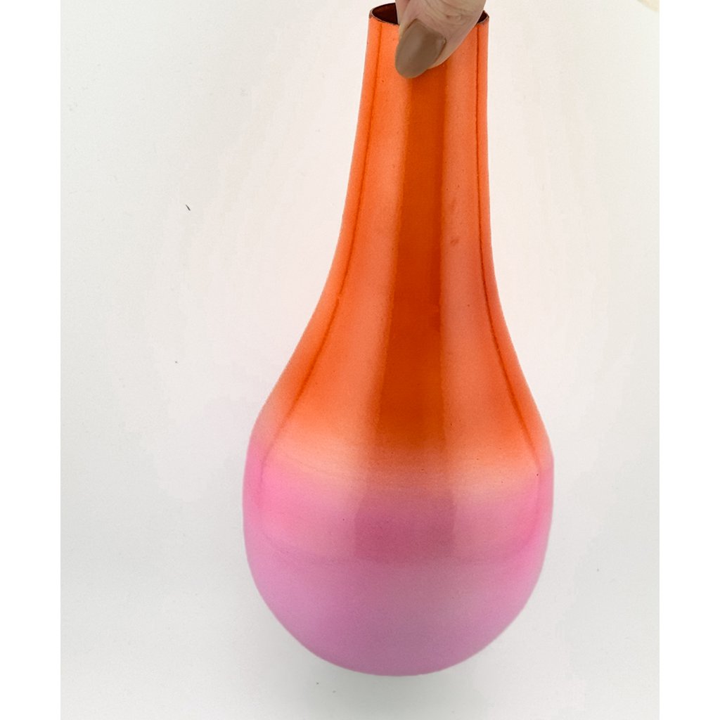 Vase ombre orange pink