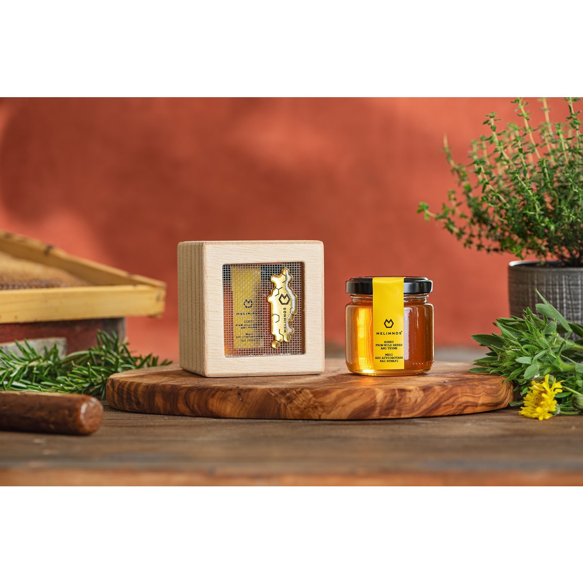 Geschenkbox aus Holz Honig aus Wildkräutern & Thymian, 120g