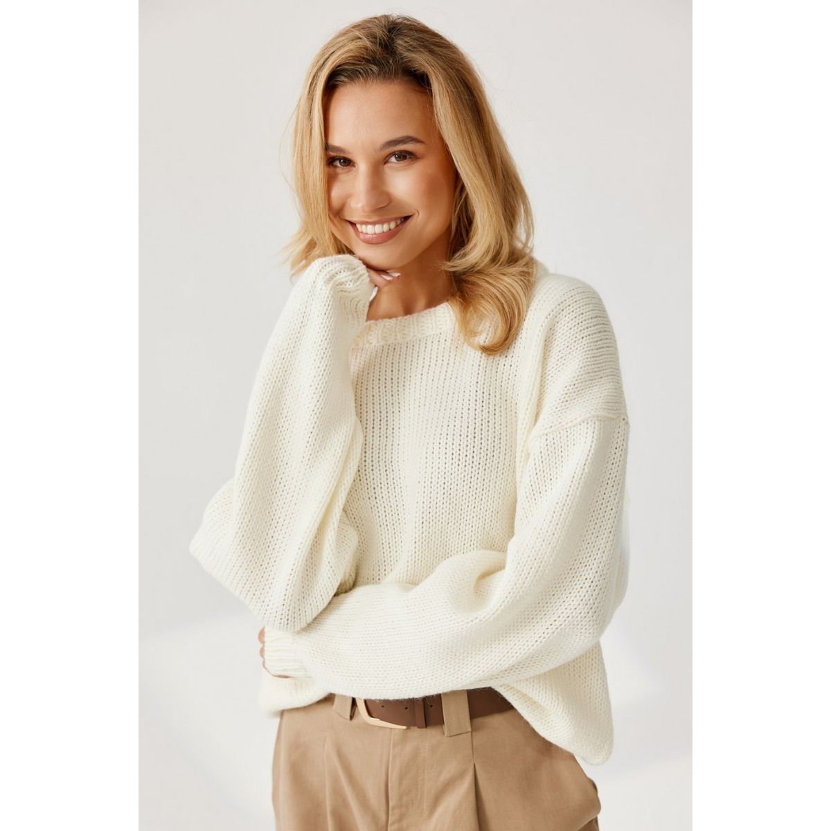 Sweter z wełną GIGI - OFF WHITE