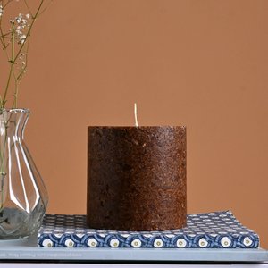 Lavendel-Rosmarin-Marmor-Stumpenkerze – Sandstein-Finish | Handgefertigte Wachskerze mit beruhigendem Lavendel- und Rosmarinaroma