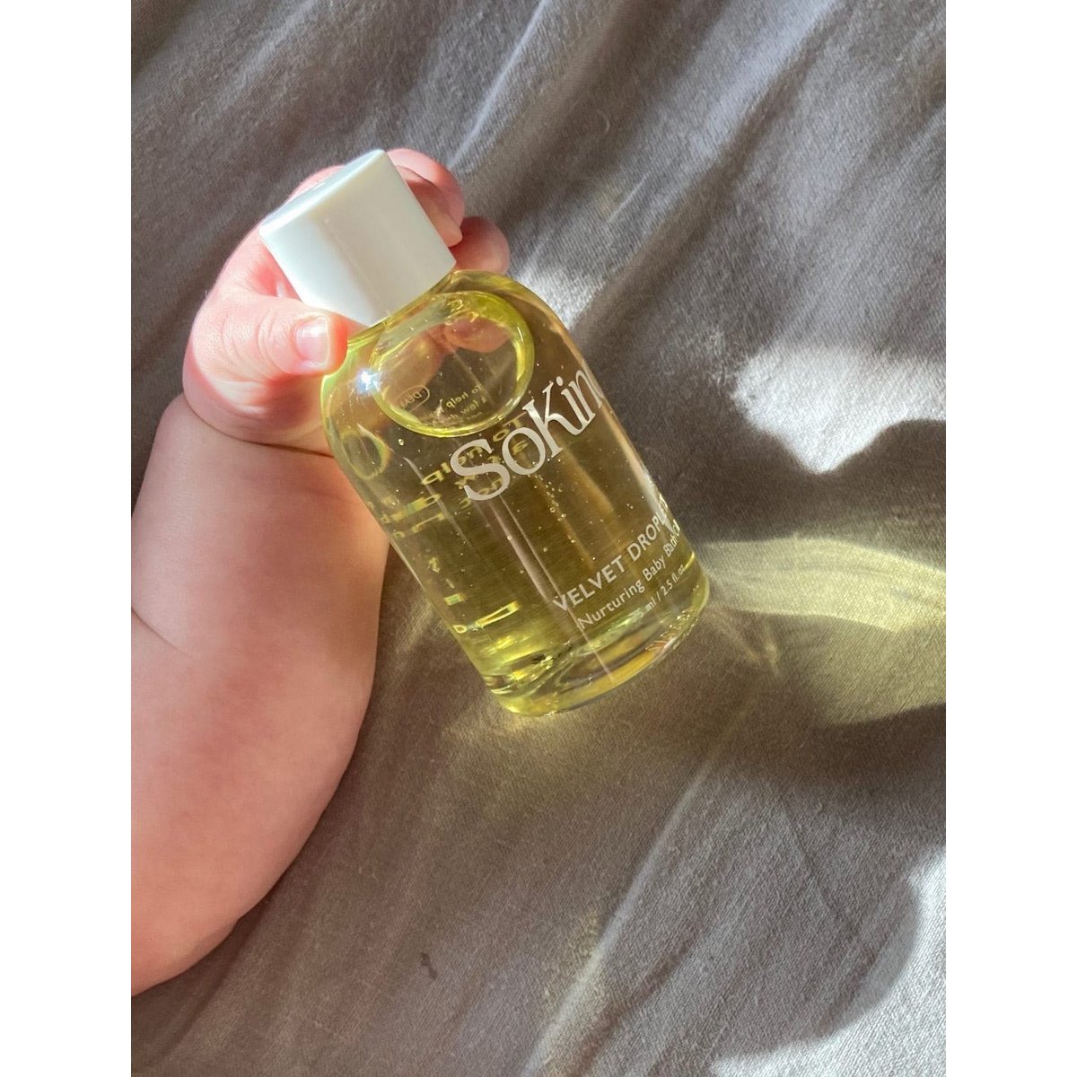 Velvet Droplets Nurturing Baby Bath Oil