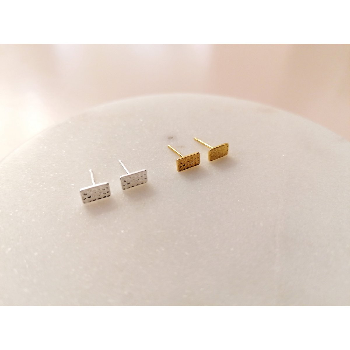 Puristic rectangular ear studs made of 925 sterling silver
